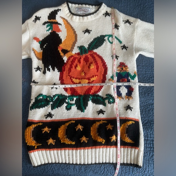 Vintage Halloween sweater size small brand Nuggets. - Picture 2 of 4